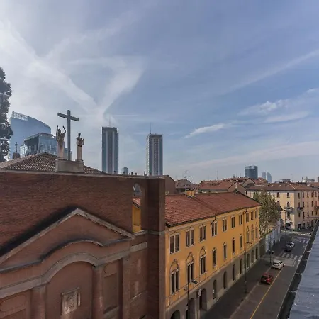 Apartment The Best Rent - One Bedroom Near Bosco Verticale